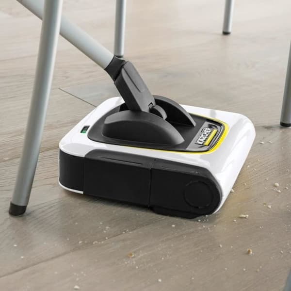 NY KARCHER KB 5 - Sladdlös elektrisk kvast - Batteritid 30 min på hårda golv (20 min på matta) - Kompakt och lätt 1,2 kg