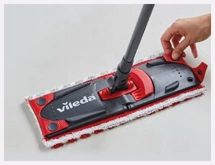Vileda Ultramax Turbo BOX roterande plattmopp med hink
