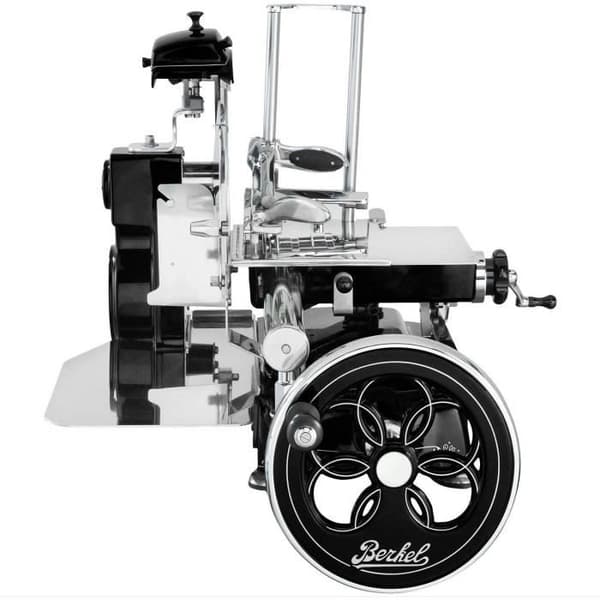Berkel - Tribute Steering Wheel - Svart med silverdekorationer - Blommig ratt + rött skärlock + skinkklämma +