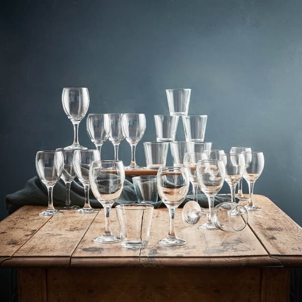 Café White Wine Glass 24,5cl, 4-pack - Aida