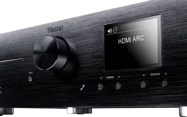 Magnat MC 400 - Netværksafspiller 40 W, 2,0 kan. stereo, sort
