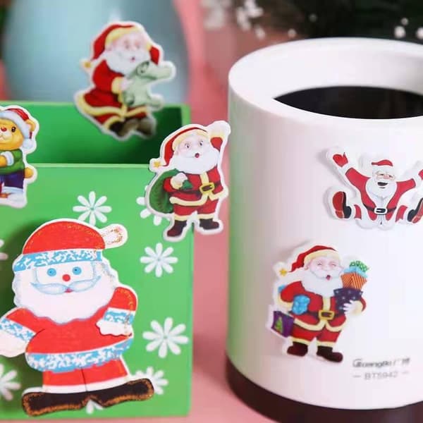 12 ark med klistremerker - julemotiv - juledesign