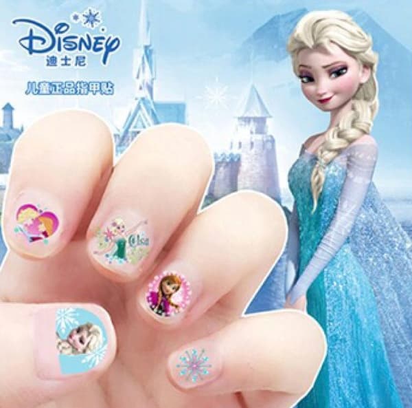 Spikerklistremerker - Disney-prinsesser lager sminke - Frozen elsa