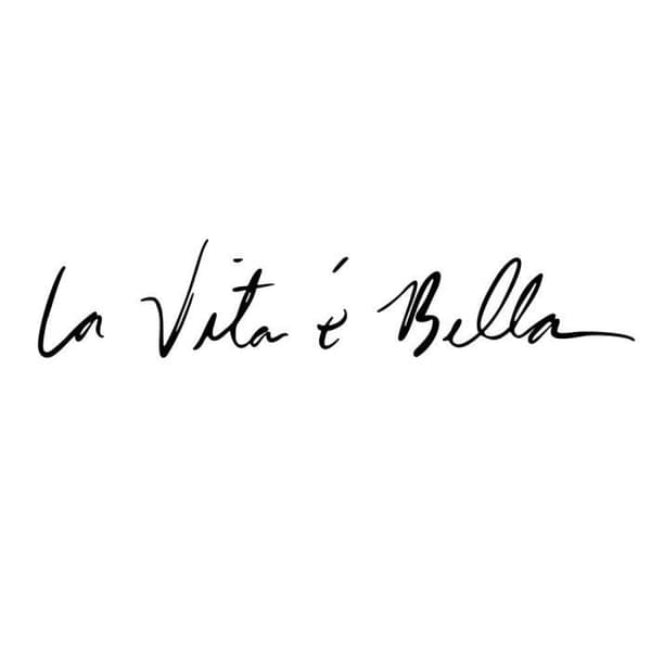 Väggklistermärken Citat "La Vita è bella" Väggklistermärken Text Sovrum Vardagsrum Kontor Väggdekoration