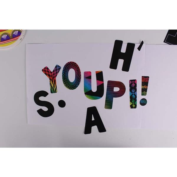 Klippor alphabets att skrapa 7,5 cm + skrapa 68 delar