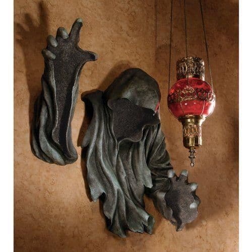 Designa Toscano the Creeper Wall Sculpture