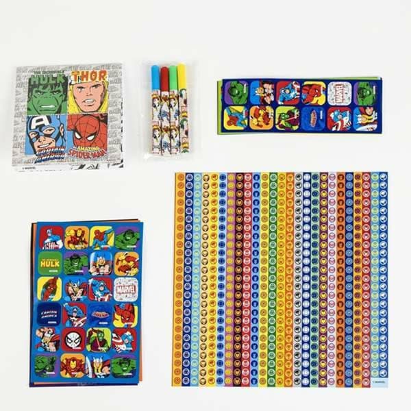 Set med klistermärken Marvel