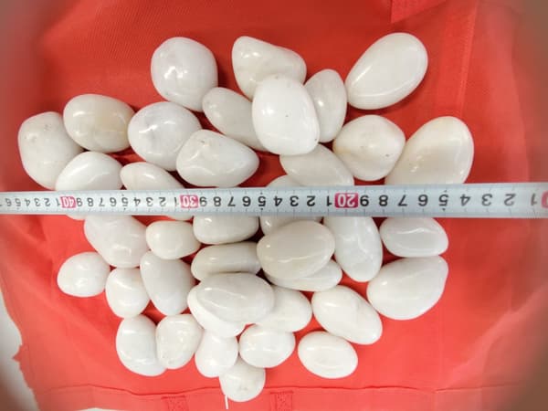 160 kg Polerade småsten Flodsten Pebbles Trädgårdsgrus Prydnadsgrus Vit