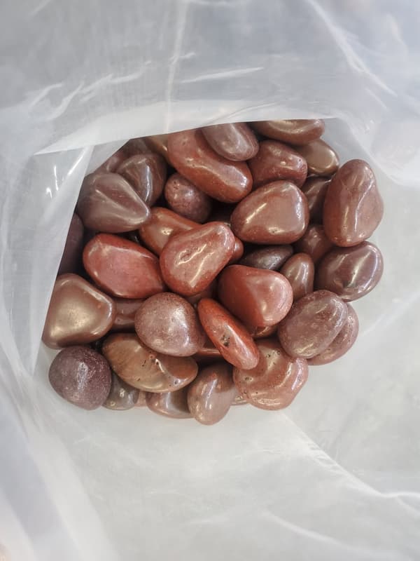 140 kg Polerade småsten Flodsten Pebbles Trädgårdsgrus Prydnadsgrus Röd