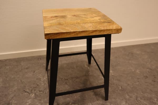 Stylish stool in wood and wrought iron