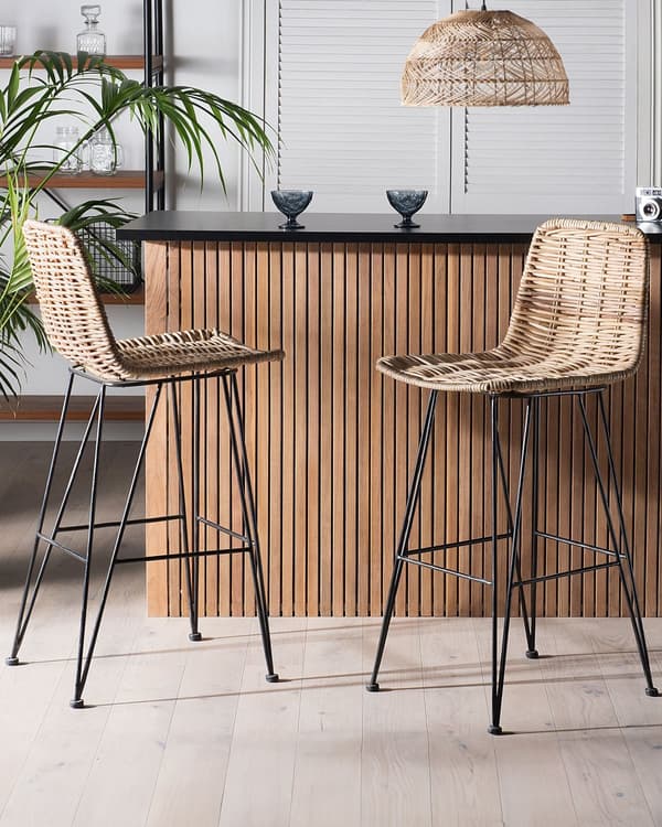 Sett med 2 Barstoler Sand Beige Rotting Svart Metallramme Rustikk Innendørs Boho Design