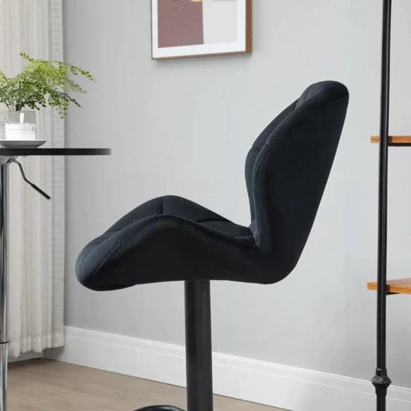 Rootz Barstolar - Set med 2 barstolar - Svängbara barstolar med ryggstöd - Velvet Touch - Höjdjusterbar - Armlöst skum - Svart - 51,5x 57,5 x 93-114,5