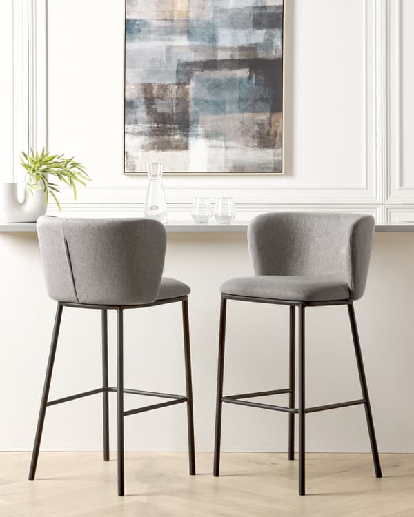 Barstole Grå Sæt af 2 Høj Køkkenstole Retro Rund Ryglæn Fodstøtte Design Counterstol til Barbord Stole til Køkkenø
