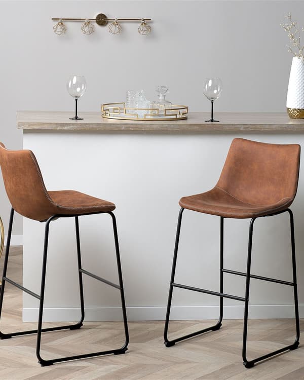 Barstole Brunt Polstret Sorte Metalben Sæt 99 x 46 x 46 cm Høje Køkkenstole Ryglæn Fodstøtte Moderne Counterstole Køkkenø Barbord Indretning