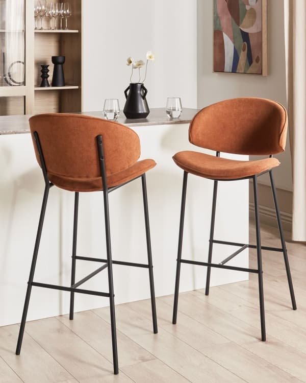 Set med 2 KIANA barstolar Orange Lumarko!