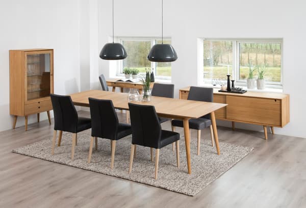 Canes vitrine med 1 låge og 2 skuffer i ege finer og massiv eg hvid oliebehandlet.