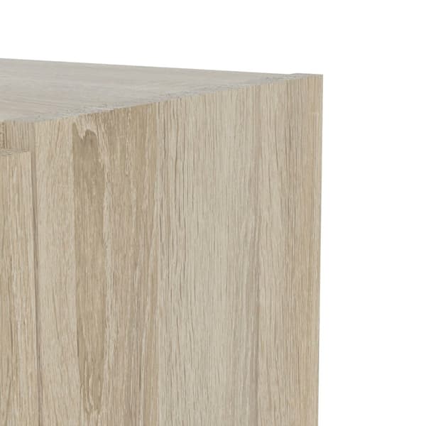 Base reol 2 glassdører eik struktur dekor.