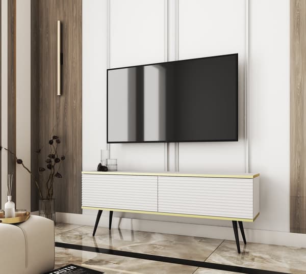 Tv-skab Med Lameller I Hvid Farve Med sORTE ben, D: L: 135 Cm, ​​H: Cm, D: 32 Cm. Stuemøbler, tv-stativ, tv-bord