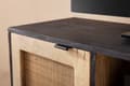 Miniatyrbillede 5 af 7: Rootz Modern Design TV Stand - Lowboard - Mediekonsol - Brun og sort - V-formede ben - Canework dørfronter - 120cm x 44cm x 35cm - Mangotræ - Kabelsty