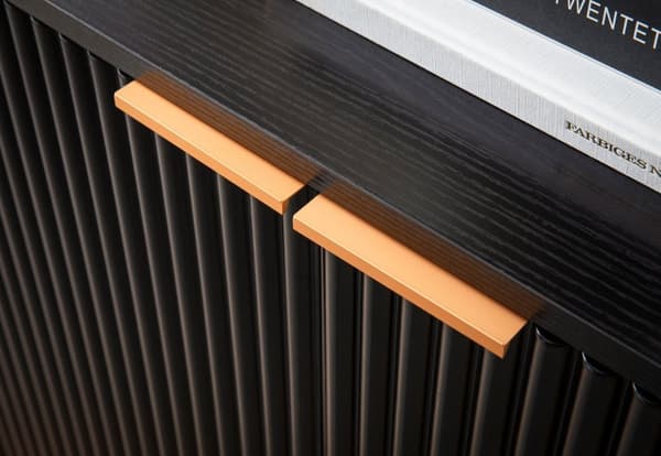Rootz Stylfuldt skuffer - Moderne skænk - Opbevaringsenhed - Rummelig design - 150 cm x 81 cm x 39 cm