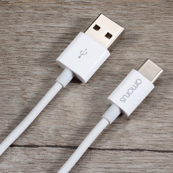 Amorus USB-C-kaapeli USB-kaapeliin A-kaapeli iPad Prolle (2018/2020), Samsung Galaxylle jne. - 1 metri - Vit