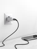 Pikkukuva 7 / 9: USB-C™–USB-C™ tekstiilikaapeli metalliliittimillä (avaruudenharmaa/hopea), 90°, m