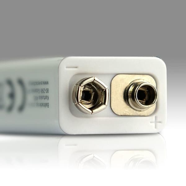 Genopladelige batterier EverActive EVHR22-550C 9 V
