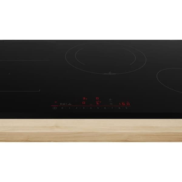 BOSCH bred induktionshäll - 4 brännare - L80 x D52 cm - PVS831HC1E
