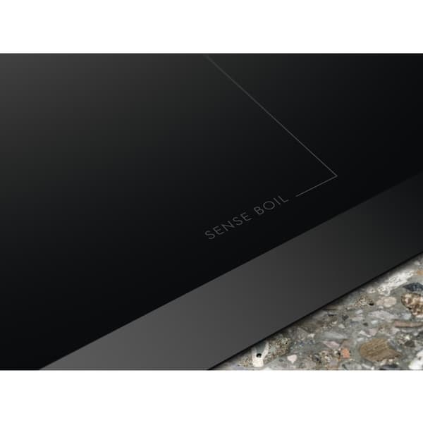 Electrolux Serie 700 EIS62453IZ Musta Sisäänrakennettu 60 cm Vyöhykkeen induktioliesitaso 4 aluetta