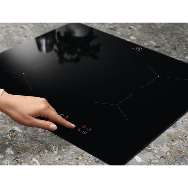 Electrolux LIL61424C Sort Indbygget 60 cm Zone induktionskogeplade 4 zone(r)