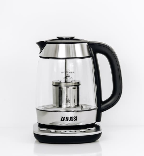 Zanussi - KEZ37 - Vattenkokare - 1,7 L - 2 i 1 vattenkokare och tekanna - Säker - Klar