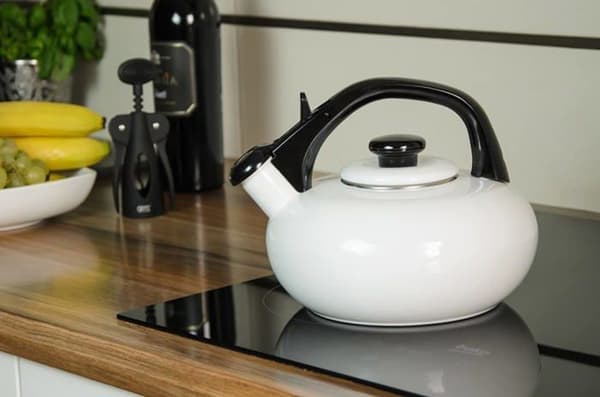 Traditionell vattenkokare - Forchetto visselvattenkokare - 65004