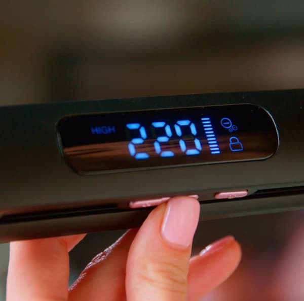 Taurus Slimlook Ionic Pro hiusten suoristus