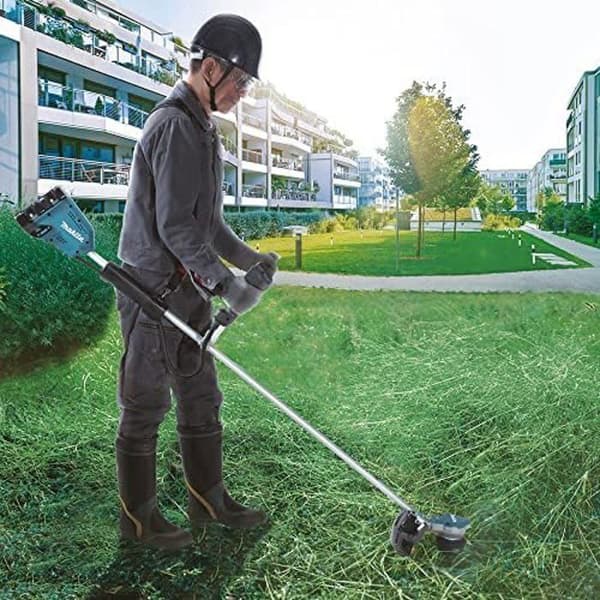 Röjsåg - MAKITA - DUR368APT2 - Trådlös - Motoriserad - Grön färg