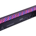 Miniatyrbillede 3 af 3: Behringer LED FLOODLIGHT BAR 240-8 RGB - professionel projektør med 240 RGB LED'er i 8 segmenter