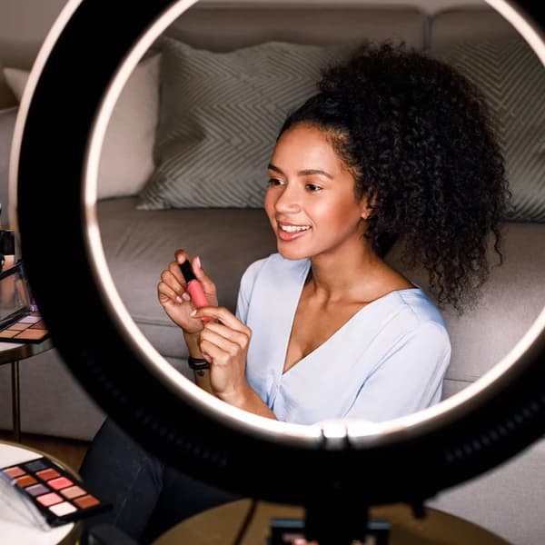 Selfie-lampa med Clip-On - RGB ringlight