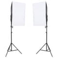 Miniatyrbild 2 av 2: Fotostudio med lampor, bakgrund och reflexskärm
