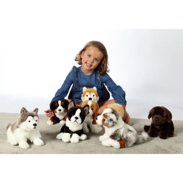 Brun Labrador Dog Plyschleksak - GIPSY TOYS - Sittande, 25 cm