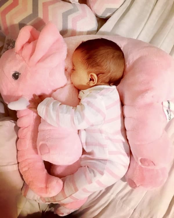 Mjuk rosa plysch elefant - Säker & bekväm kramkamrat för barn