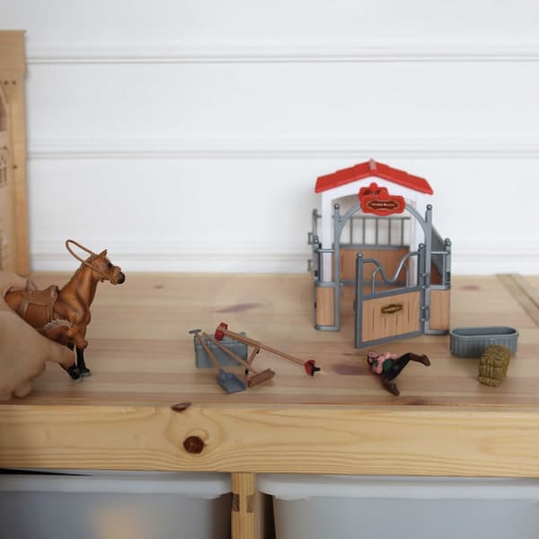 WOOPIE Set Stall Häst Pennfigurer 18 st.