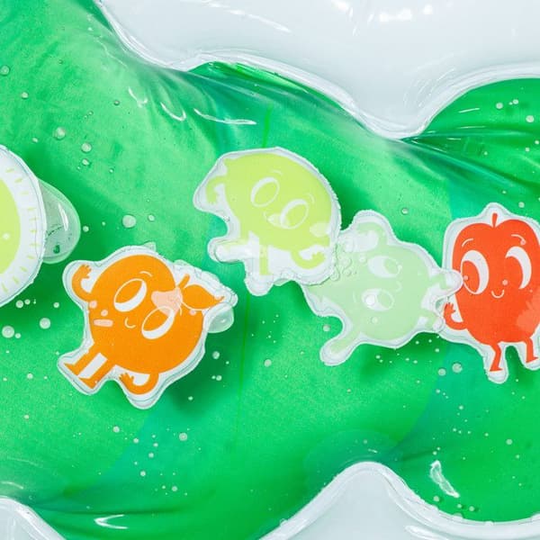 Mycket vatten sensory matta för bebisar. Gusy Luz Moltó