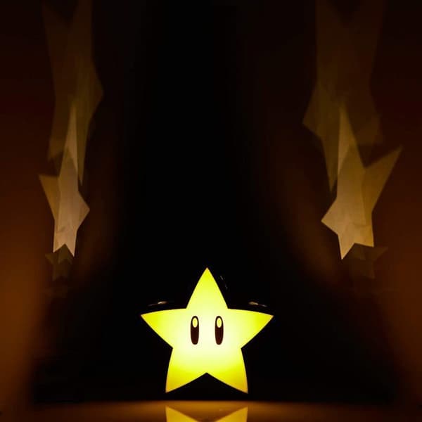 Super Mario Super Star Lamp - SUPERMARIO - Unisex - Batterier - En storlek- USED
