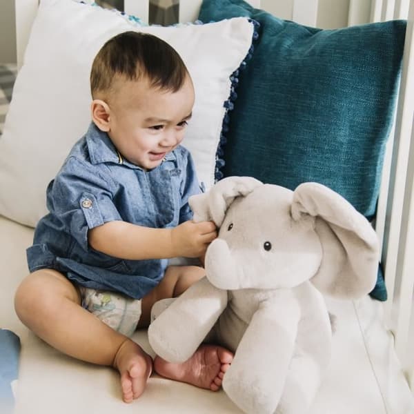 Plyschleksak - 6054176 Baby Interactive Age Flappy The Elephant