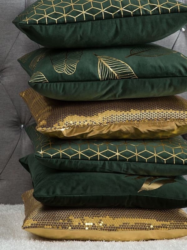 Set med 2 prydnadskuddar ASTER 45 x 45 cm massivt guld Lumarko!