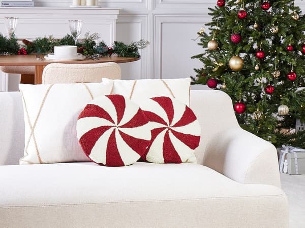 Sæt med 2 SWIRL CANDY Bouclé pyntepuder 40 x 40 cm Rødt julemønster Lumarko!