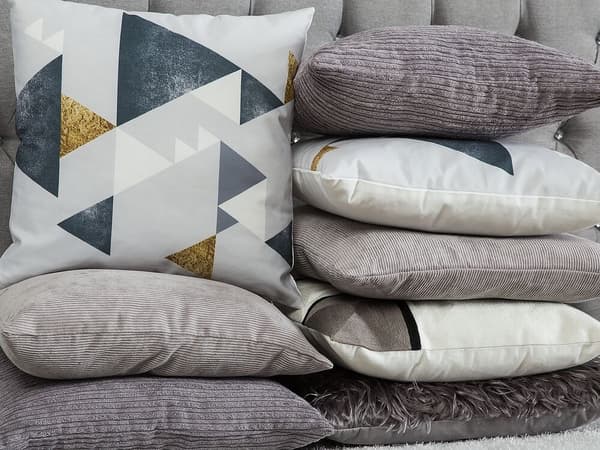 Set med 2 NOLANA prydnadskuddar 45 x 45 cm Enfärgad grå Lumarko!