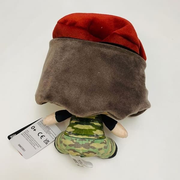 Peluche - Funko - Hunter Robin - 18cm - Stranger Things - Mixte - 3 år och uppåt- USED