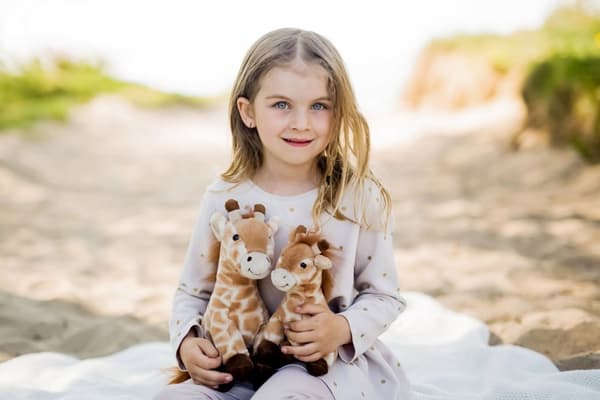 Giraffen Gina Kosedyr 28 cm Teddykompaniet