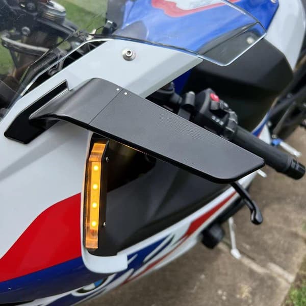 Integroidut etuvilkut BMW S1000RR 2019-2022:een