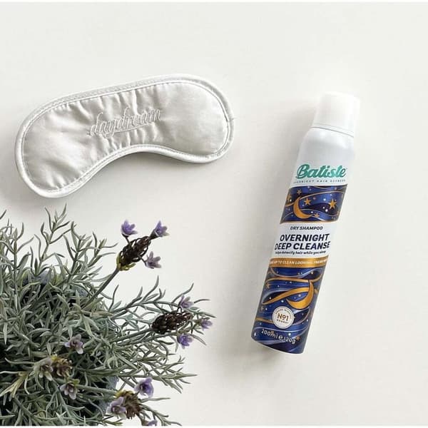 Batiste® Dry Shampoo Overnight Deep 200 ml